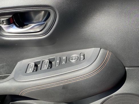 Used 2024 Honda HR-V Sport image 18