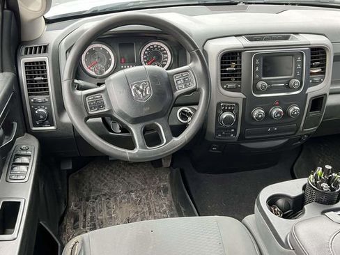 Used 2019 RAM 1500 Express w/ Express Value Package image 12