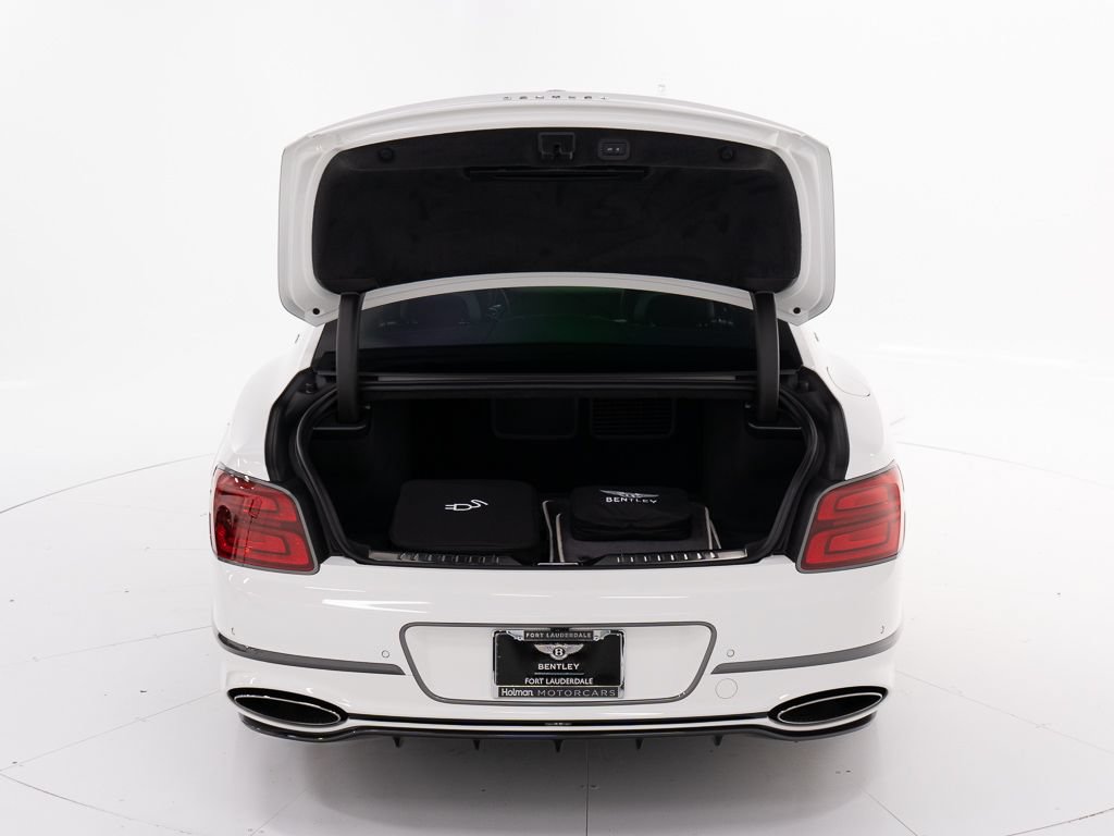 Used 2025 Bentley Flying Spur Plug-In Hybrid AWD/4WD image 47