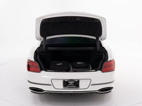 Used 2025 Bentley Flying Spur Plug-In Hybrid AWD/4WD image 47