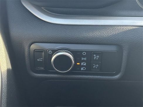 Certified 2023 Ford Explorer XLT image 22