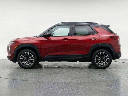 Used 2025 Chevrolet TrailBlazer LT FWD image 5