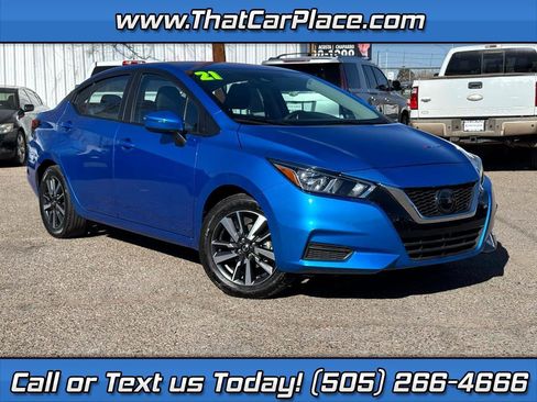 Used 2021 Nissan Versa SV image 2
