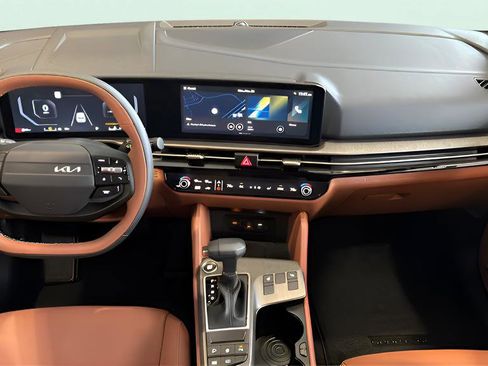 New 2026 Kia Sportage X-Line w/ X-Line Technology Package image 29