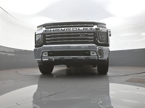 Used 2020 Chevrolet Silverado 2500 LTZ w/ LTZ Plus Package image 10