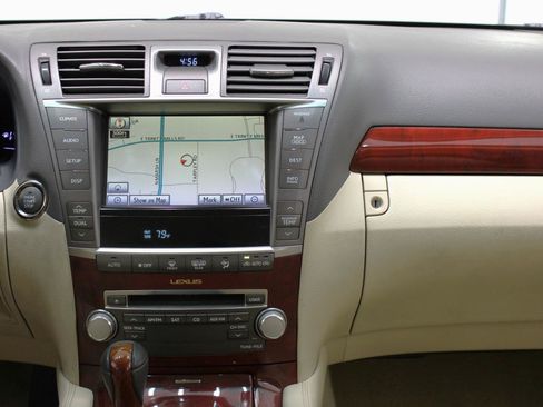 Used 2012 Lexus LS 460 w/ Comfort Pkg RWD image 54