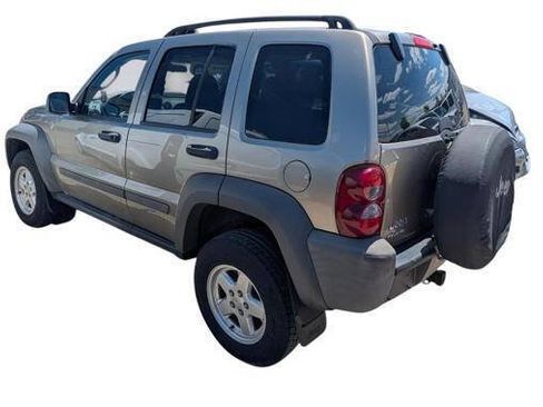 Used 2007 Jeep Liberty Sport AWD/4WD image 3