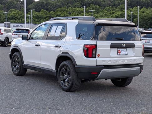 Certified 2026 Honda Passport RTL image 7