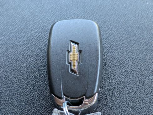 Used 2018 Chevrolet Equinox LT image 33