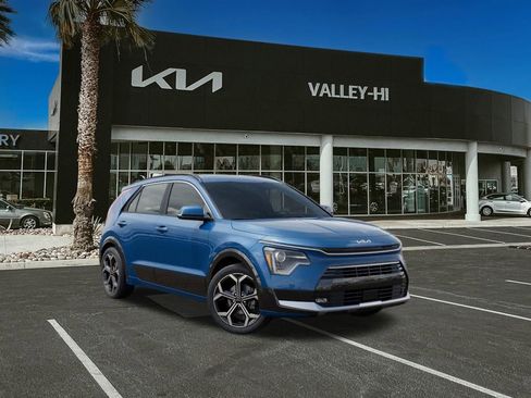 New 2025 Kia Niro EX Touring image 9