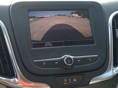 Certified 2024 Chevrolet Equinox LS w/ LPO, Cargo Package FWD image 14