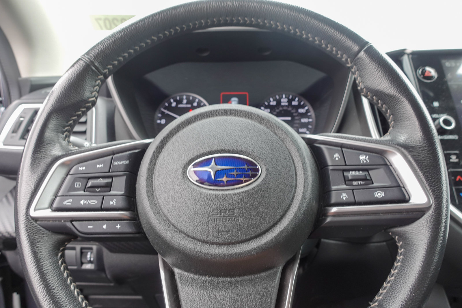 Used 2025 Subaru Ascent Premium AWD/4WD image 17