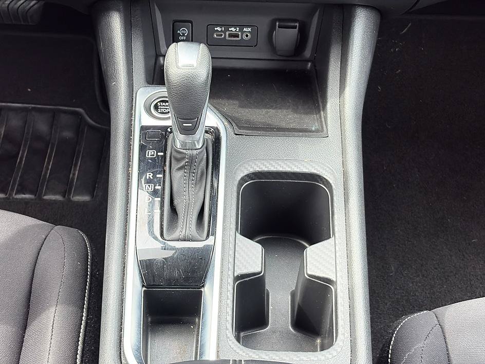 Certified 2025 Nissan Sentra SV FWD image 33