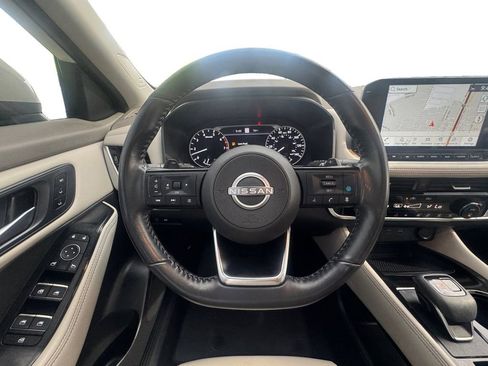 Used 2023 Nissan Rogue SL w/ SL Premium Package image 14