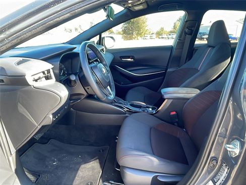 Used 2024 Toyota Corolla SE image 21