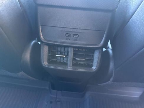 New 2026 Chevrolet Equinox LT w/ Convenience Package II image 30