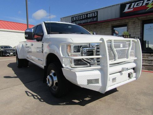 Used 2021 Ford F350 King Ranch w/ King Ranch Ultimate Package AWD/4WD image 6