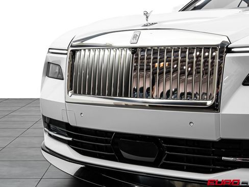 Used 2024 Rolls-Royce Spectre w/ Spectre Launch Package AWD/4WD image 12
