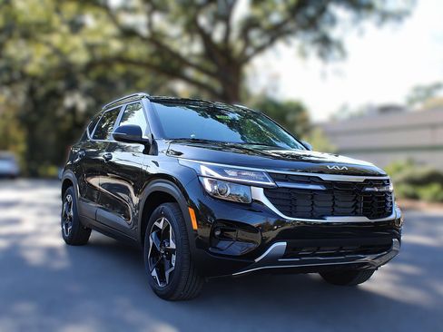 New 2026 Kia Seltos EX image 3