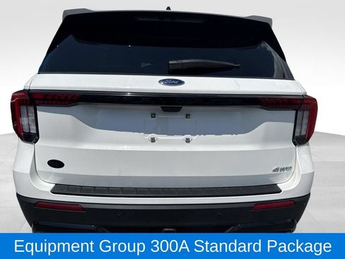 Used 2025 Ford Explorer ST-Line AWD/4WD image 6