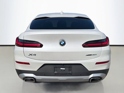 Certified 2025 BMW X4 xDrive30i w/ Premium Package image 5