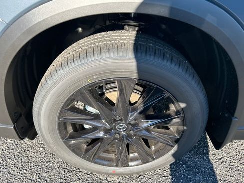 New 2025 MAZDA CX-5 Carbon Edition image 12