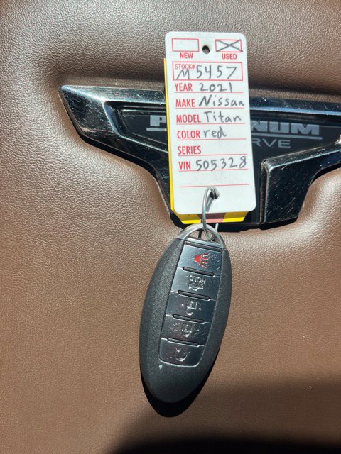 Used 2021 Nissan Titan 4x4 Crew Cab image 46
