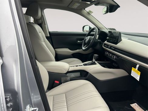 New 2026 Honda HR-V EX-L image 15