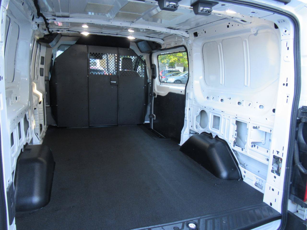 Used 2018 Ford Transit 150 130 Low Roof RWD image 14