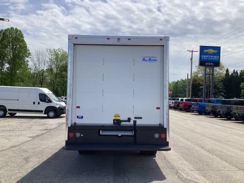 New 2026 Chevrolet Express 3500 w/ Power Convenience Package RWD image 6