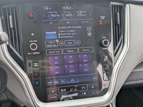Used 2022 Subaru Outback Premium image 12