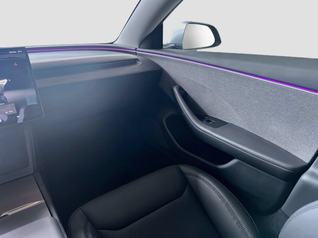 Used 2025 Tesla Model 3 Long Range RWD image 24