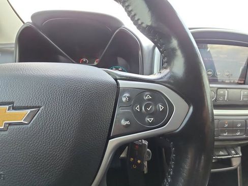 Used 2021 Chevrolet Colorado LT w/ LT Convenience Package image 12