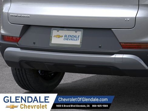 New 2026 Chevrolet TrailBlazer LT w/ LT Cold Weather Package FWD image 14