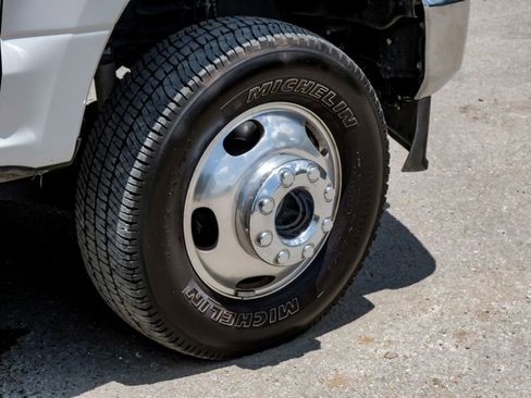 Used 2020 Ford F350 Lariat w/ Lariat Ultimate Package AWD/4WD image 61