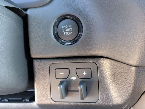 New 2026 Toyota Tundra Limited AWD/4WD image 22