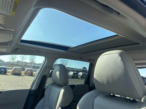 Used 2021 Subaru Forester Limited image 13