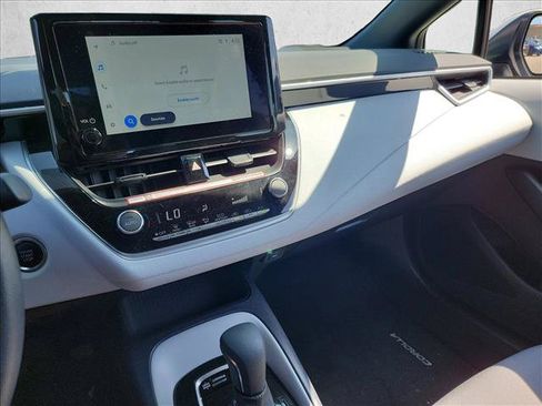 Used 2026 Toyota Corolla SE FWD image 21
