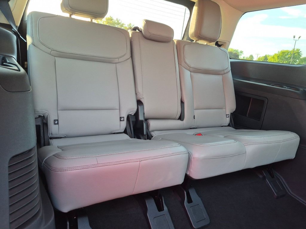 Used 2025 Ford Expedition Active AWD/4WD image 26