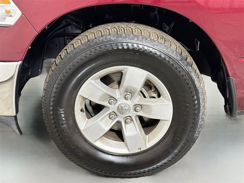 Used 2024 RAM 1500 Classic SLT image 26