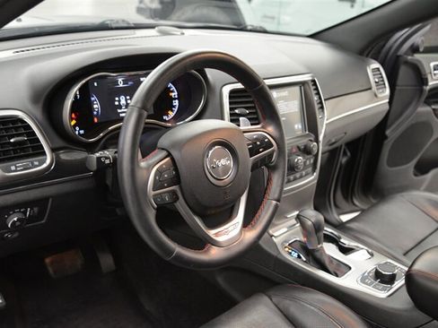 Used 2017 Jeep Grand Cherokee Trailhawk w/ Trailhawk Luxury Group image 13