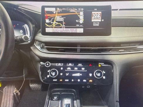 Used 2023 INFINITI QX60 Luxe w/ Performance Audio Package AWD/4WD image 5