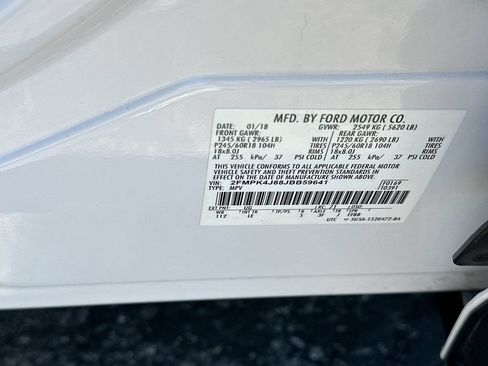 Certified 2018 Ford Edge SEL w/ Equipment Group 201A AWD/4WD image 28