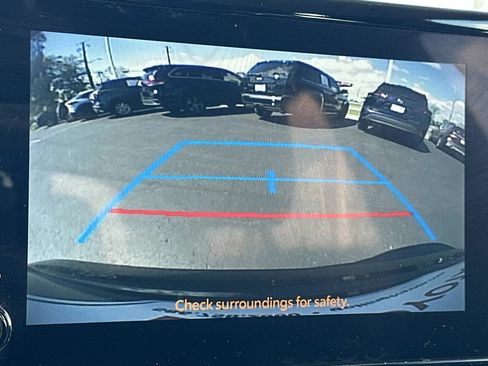 Used 2025 Toyota Corolla LE FWD image 27