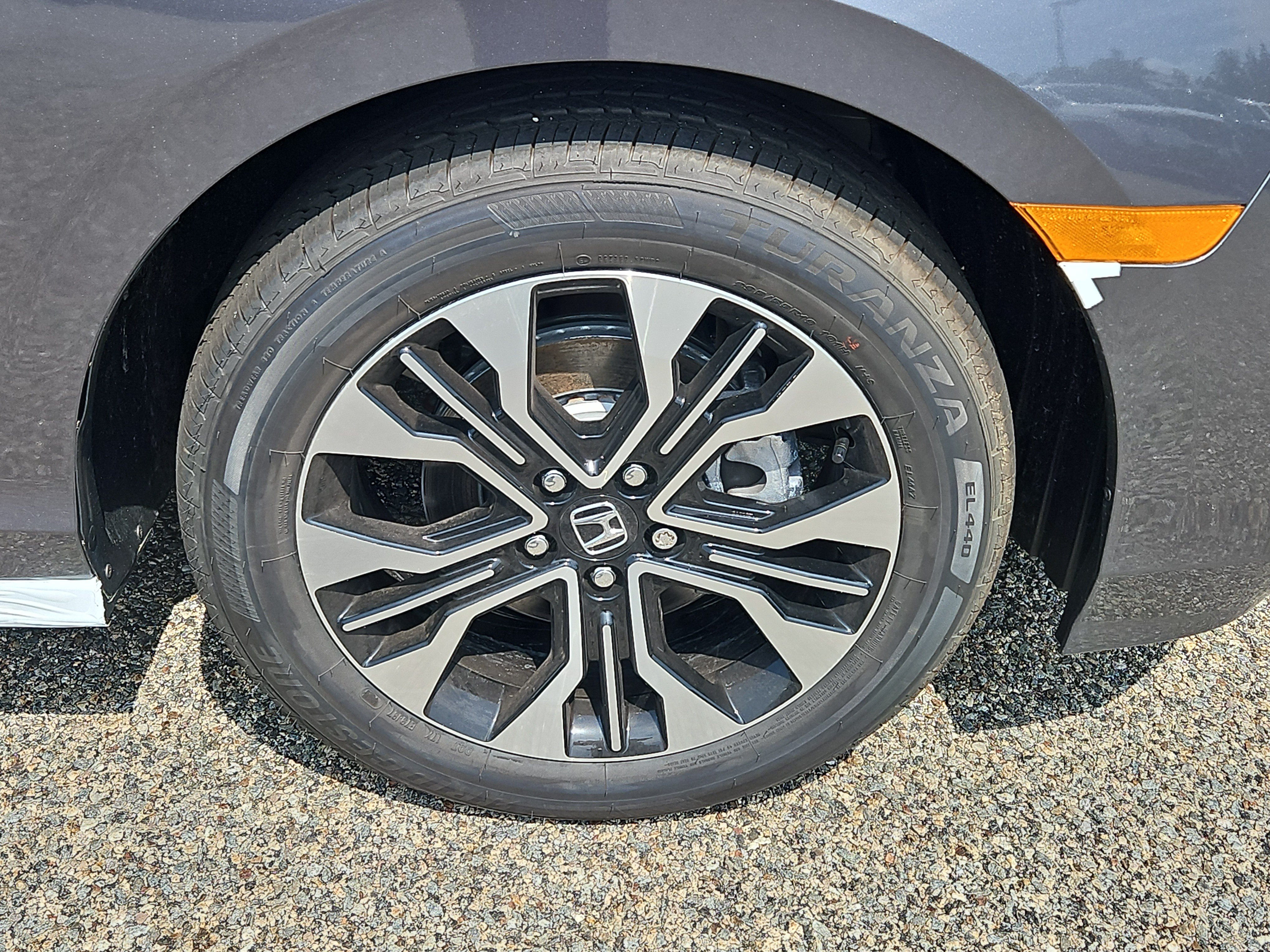 New 2026 Honda Odyssey Elite image 4