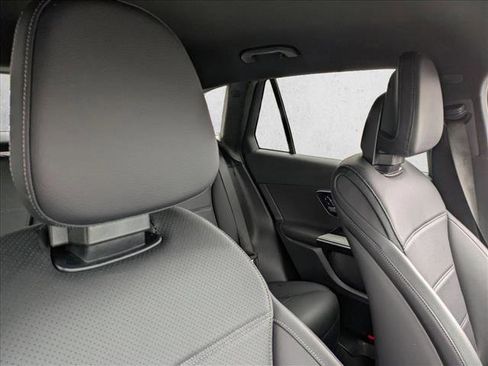 Certified 2025 Mercedes-Benz GLC 300 4MATIC image 14