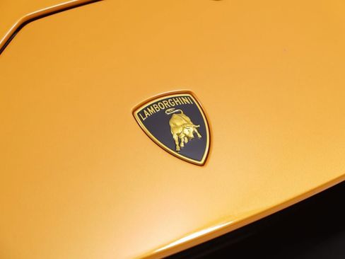 Used 2023 Lamborghini Huracan Tecnica image 20