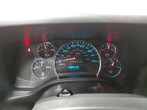 Used 2025 Chevrolet Express 2500 w/ Driver Convenience Package RWD image 26