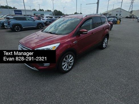 Used 2017 Ford Escape Titanium FWD image 1