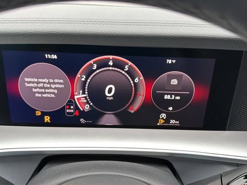 New 2026 Volkswagen Tiguan SE R-Line FWD image 32